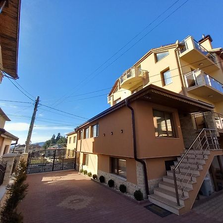 Елеганс Къща За Гости Dospat Exterior photo