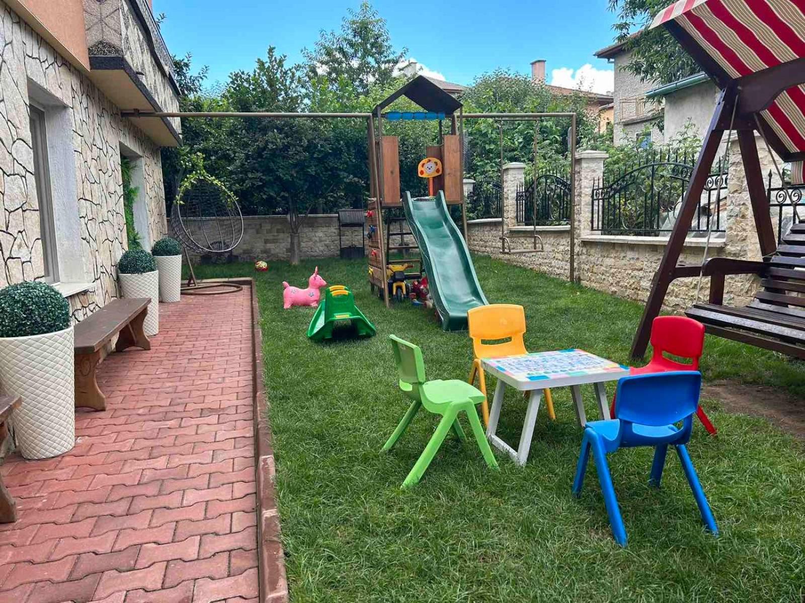 Елеганс Къща За Гости Dospat Exterior photo